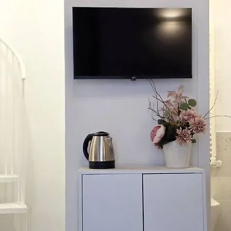 Dimore Monolocale Deluxe Apartamento Casarano